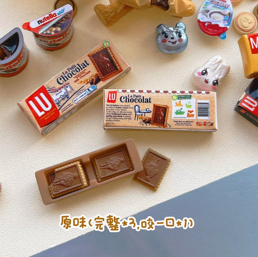 Mini Prince Chocolate Biscuits Miniature Food