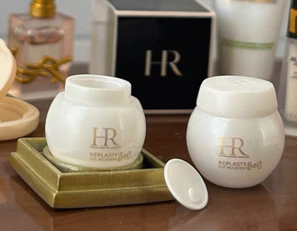 Cosmetics Series Miniature (pre-order)