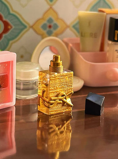 Cosmetics Series Miniature (pre-order)