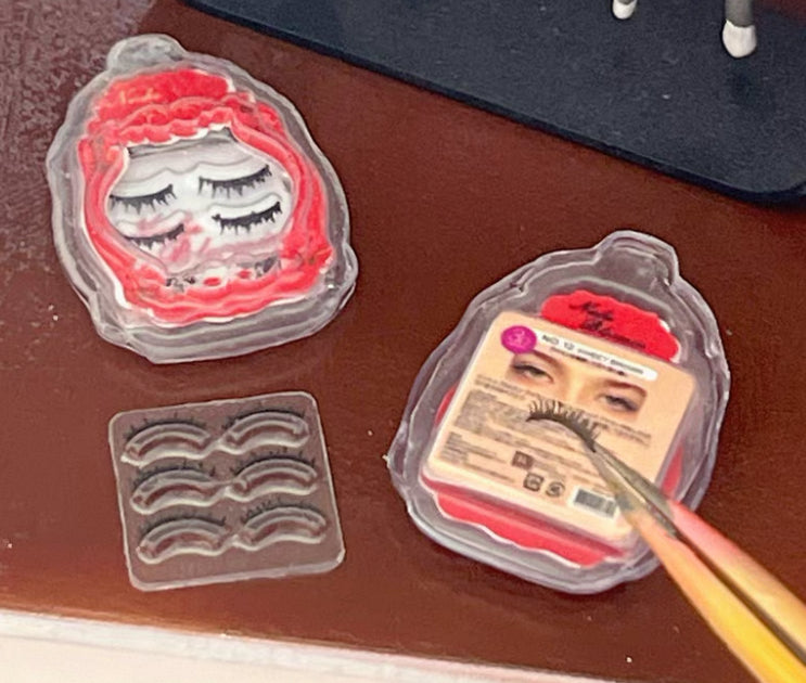 Cosmetics Series Miniature (pre-order)