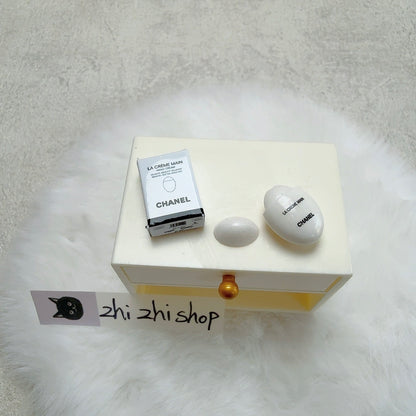 Cosmetics Series Miniature (pre-order)